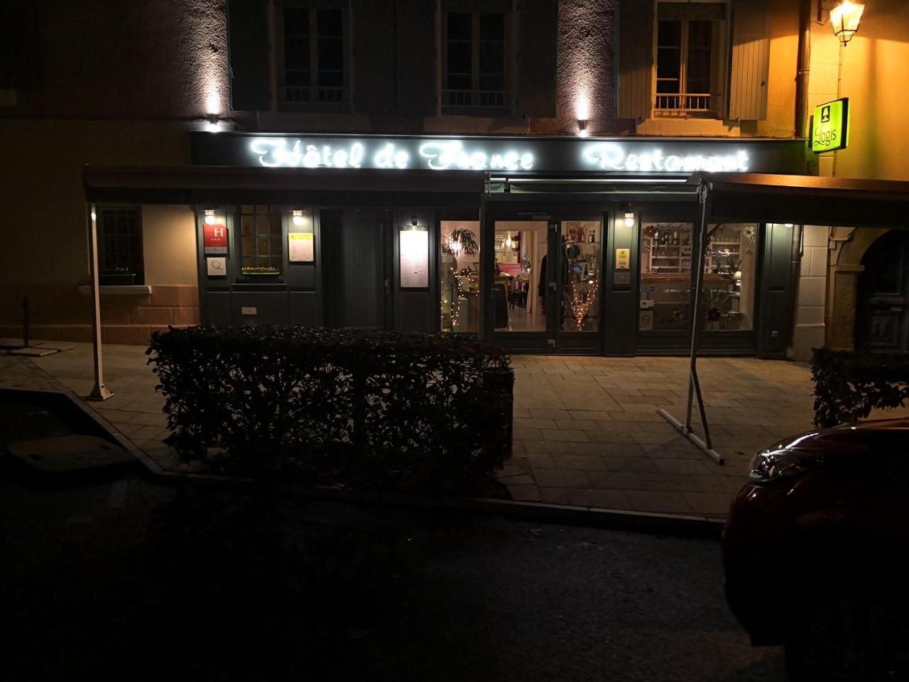 Logis Hotel De France Rochechouart Eksteriør bilde